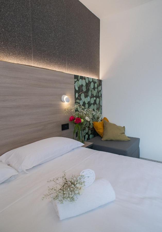 Hub Hotel Губио Екстериор снимка