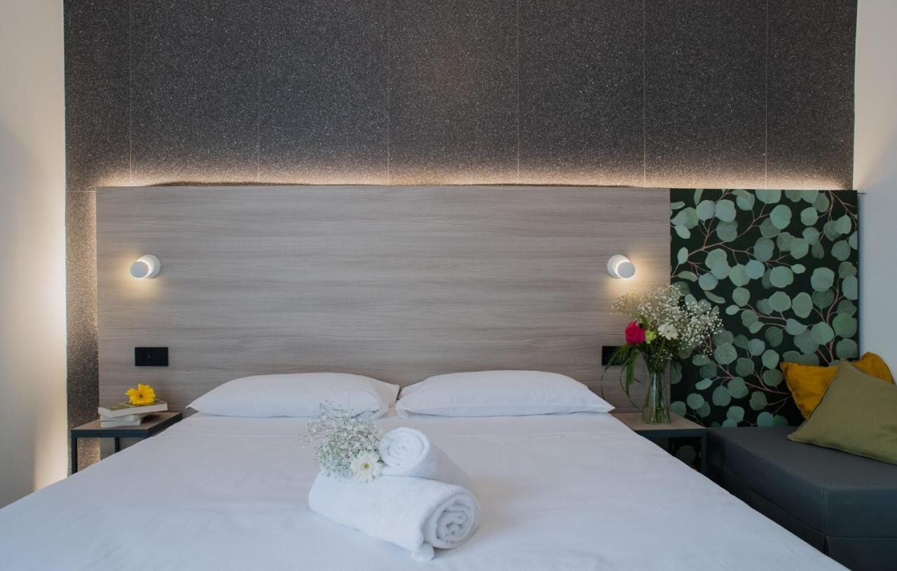 Hub Hotel Губио Екстериор снимка
