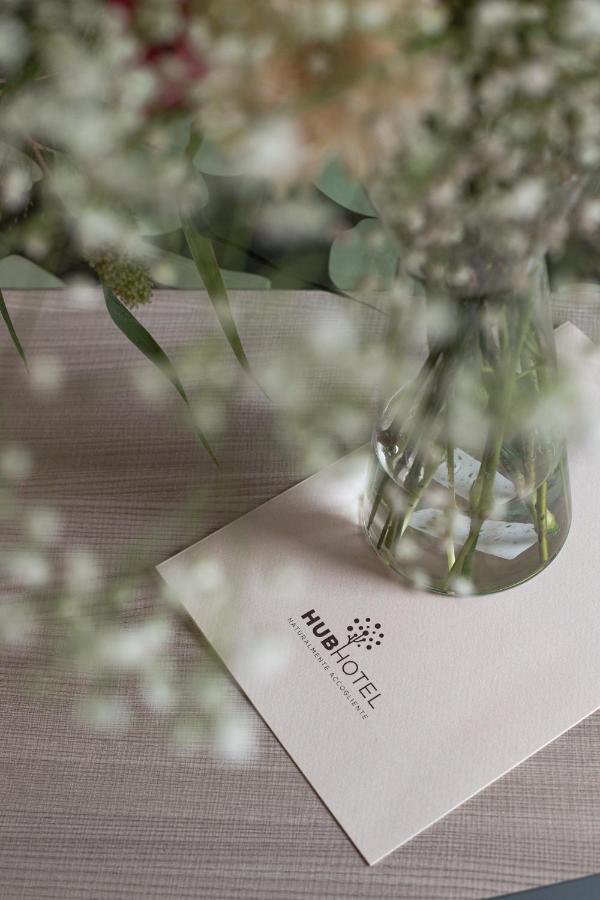 Hub Hotel Губио Екстериор снимка