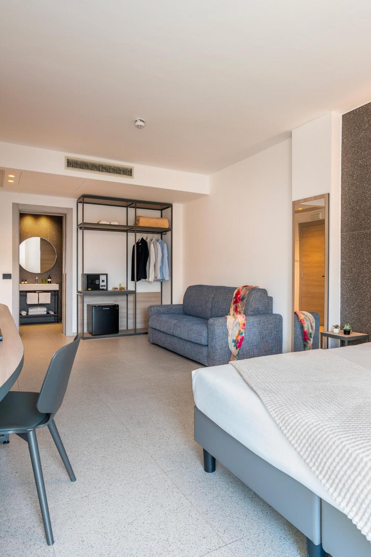 Hub Hotel Губио Екстериор снимка